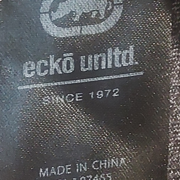 Ecko Unltd Men's Casual Gray t-shirt, Size M, Short Sleeve V Neck - Picture 4 of 6